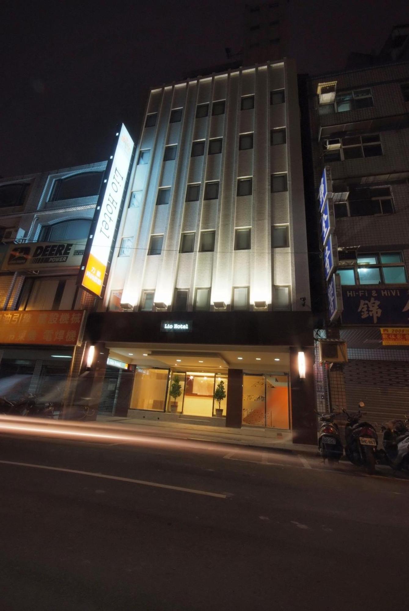 Lio Hotel - Taipei Main Station Bagian luar foto